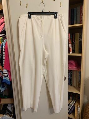 Laura Ashley Cream Straight-Leg Women's Trousers